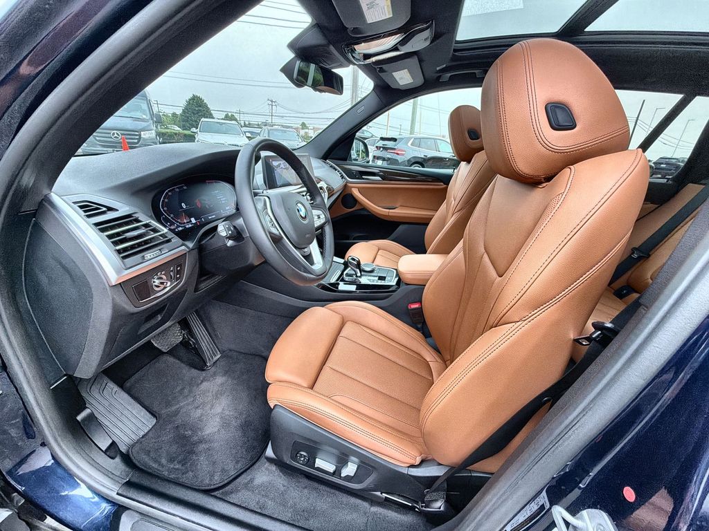 Thumbnail: 2024 BMW X3 - 11
