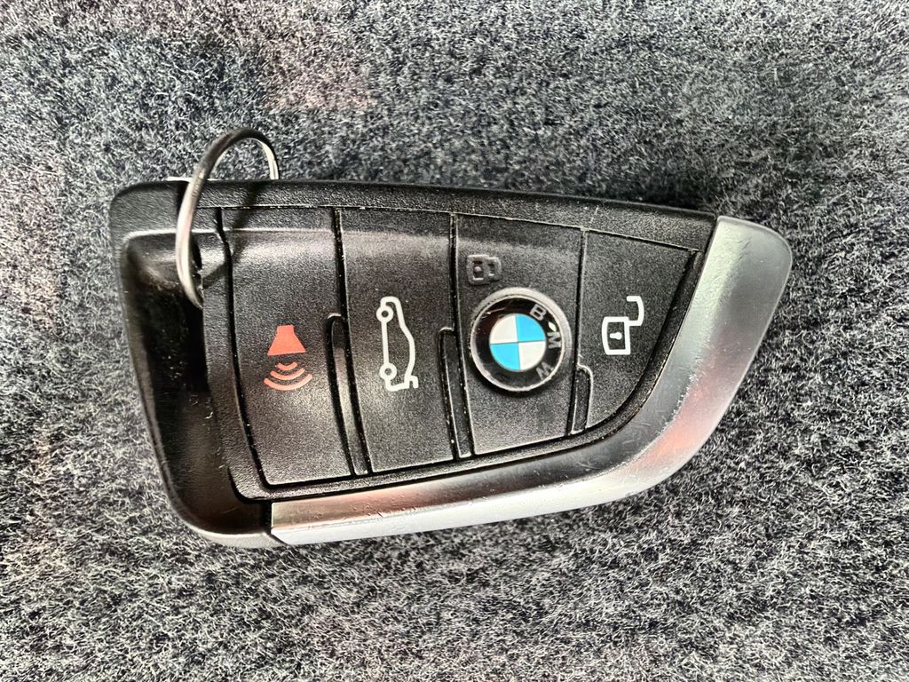 Thumbnail: 2024 BMW X3 - 29