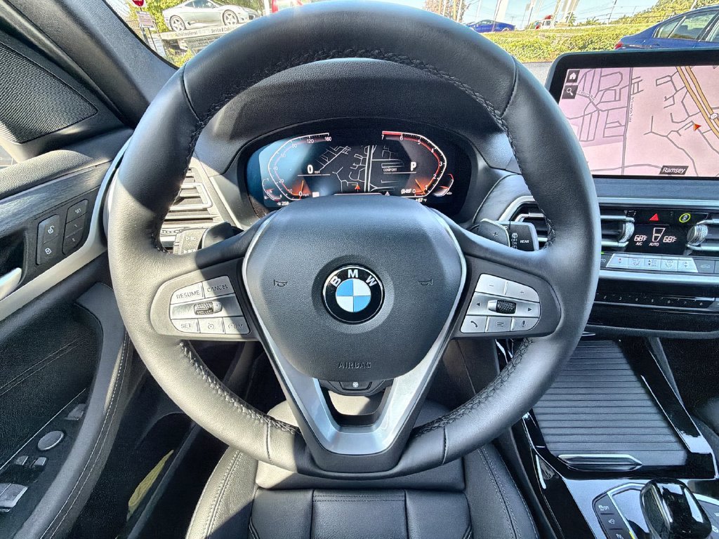 Thumbnail: 2024 BMW X3 - 10