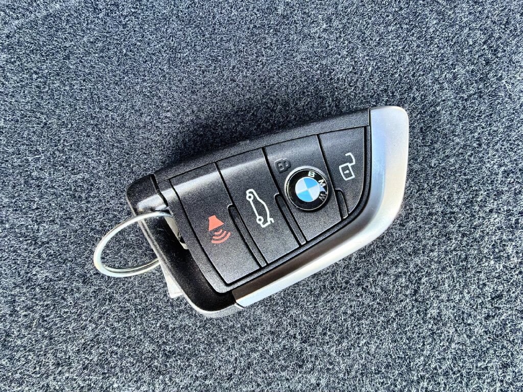 Thumbnail: 2024 BMW X3 - 17
