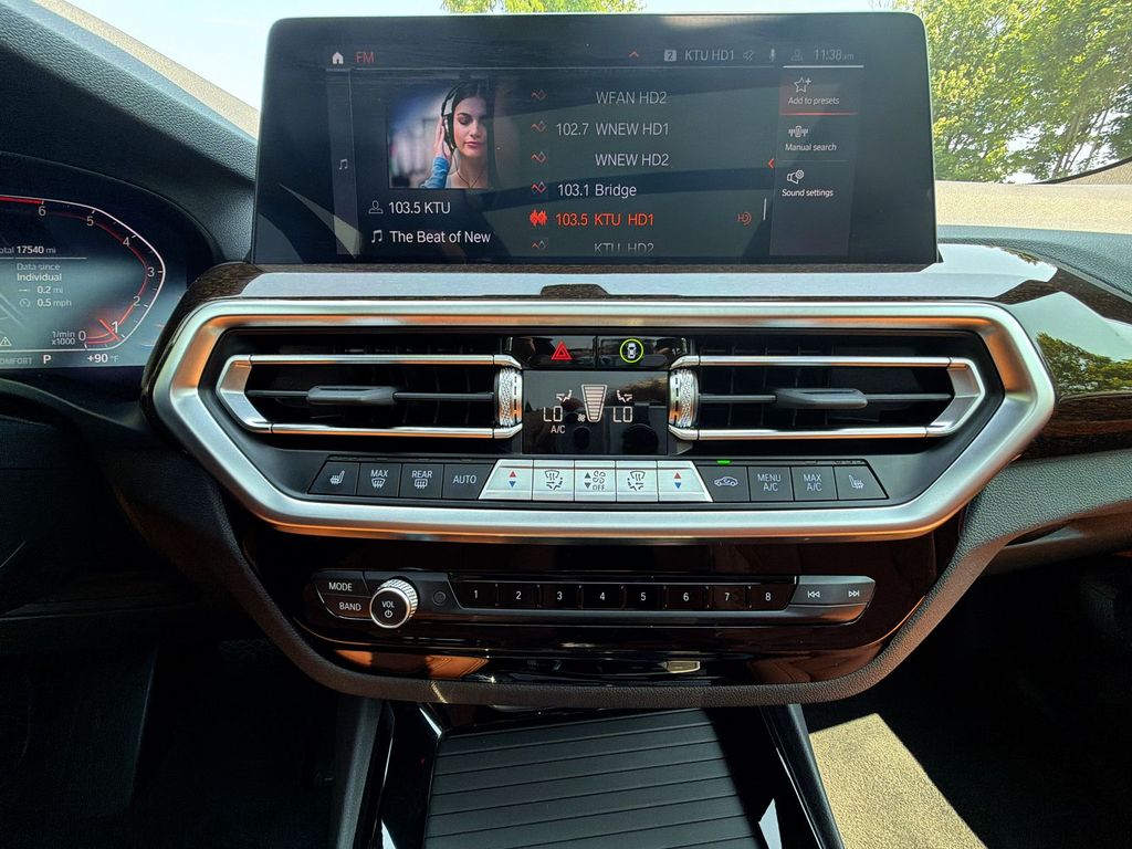 Thumbnail: 2023 BMW X3 - 14