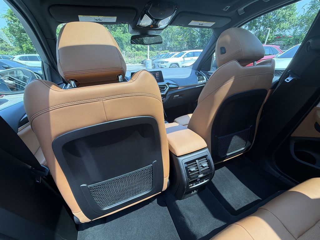 Thumbnail: 2023 BMW X3 - 13