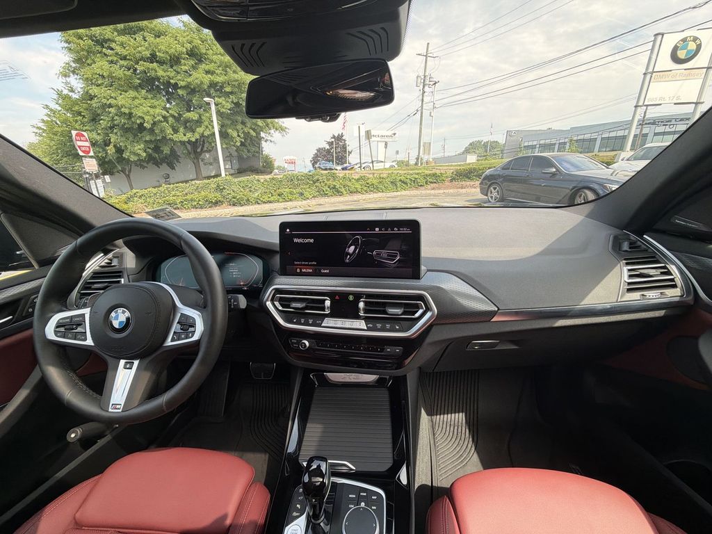 Thumbnail: 2024 BMW X3 - 2