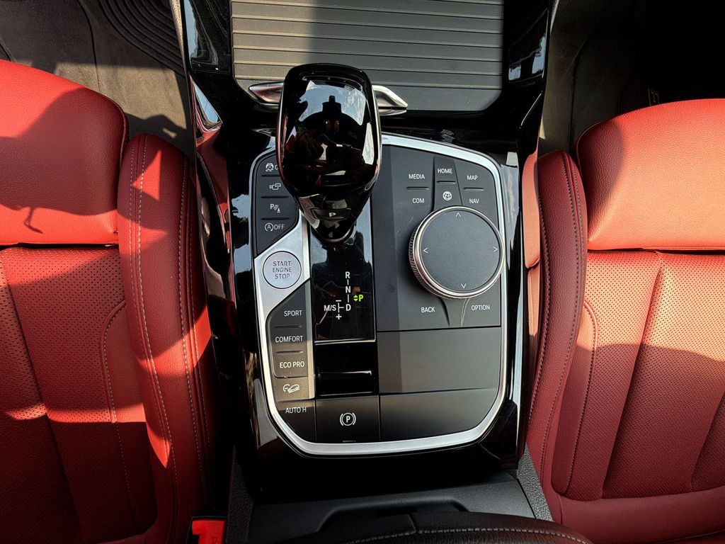 Thumbnail: 2024 BMW X3 - 15