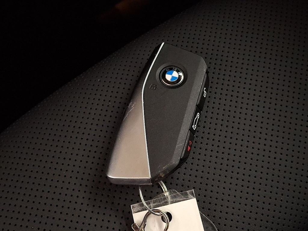 Thumbnail: 2025 BMW X3 - 12