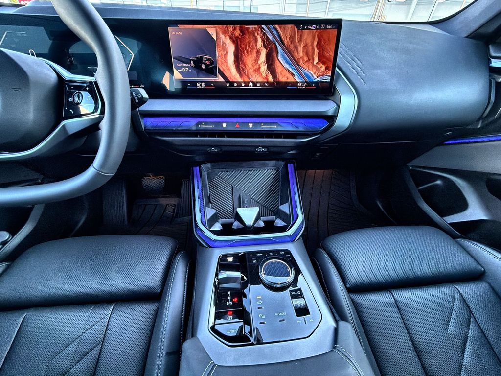 Thumbnail: 2026 BMW X3 - 14