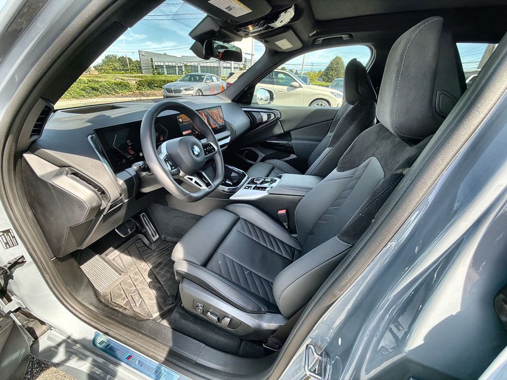 Thumbnail: 2026 BMW X3 - 11