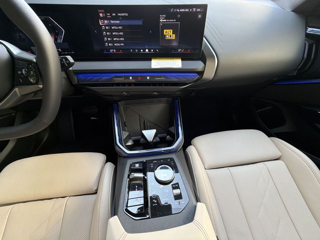 Thumbnail: 2026 BMW X3 - 14