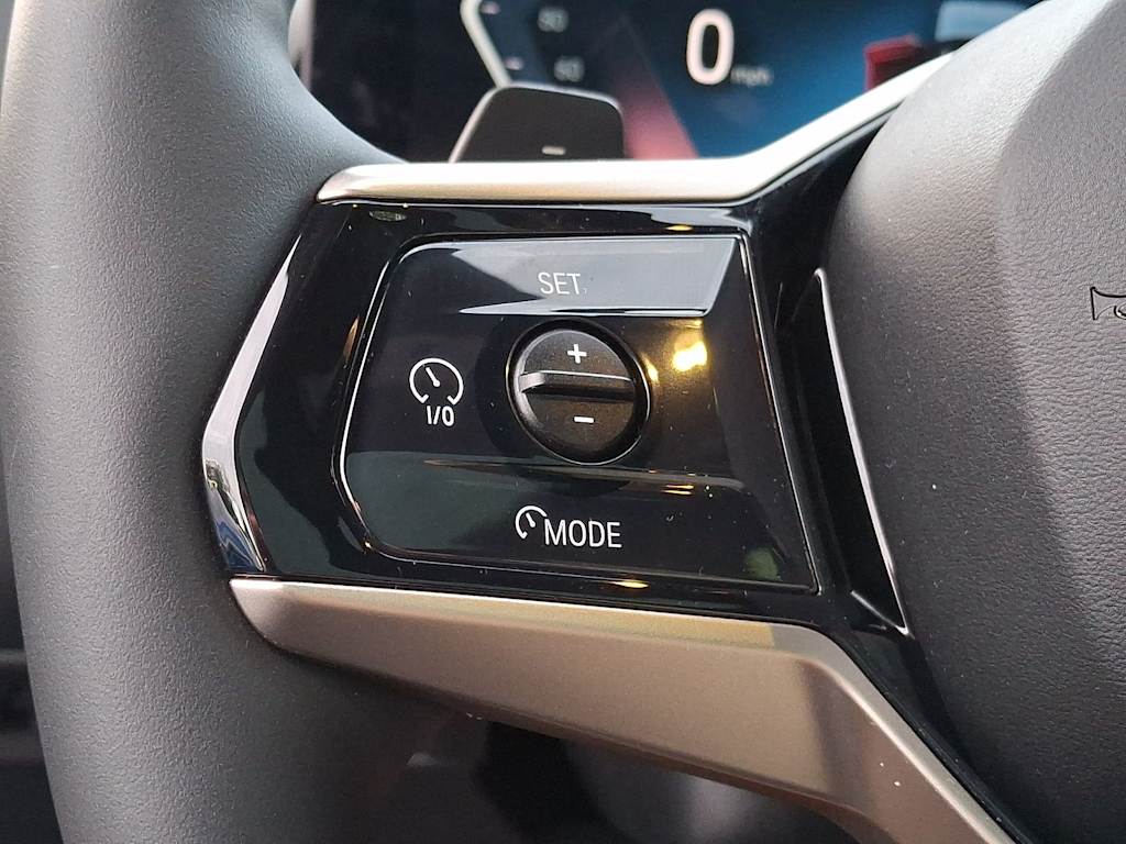 Thumbnail: 2025 BMW X3 - 21