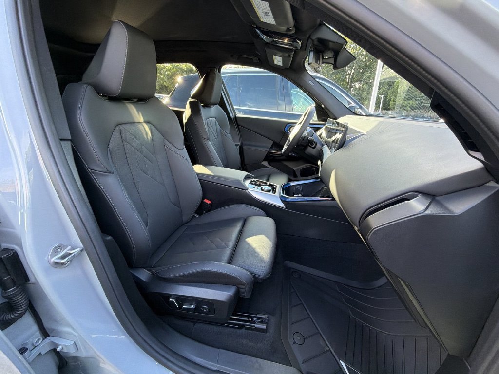 Thumbnail: 2026 BMW X3 - 30