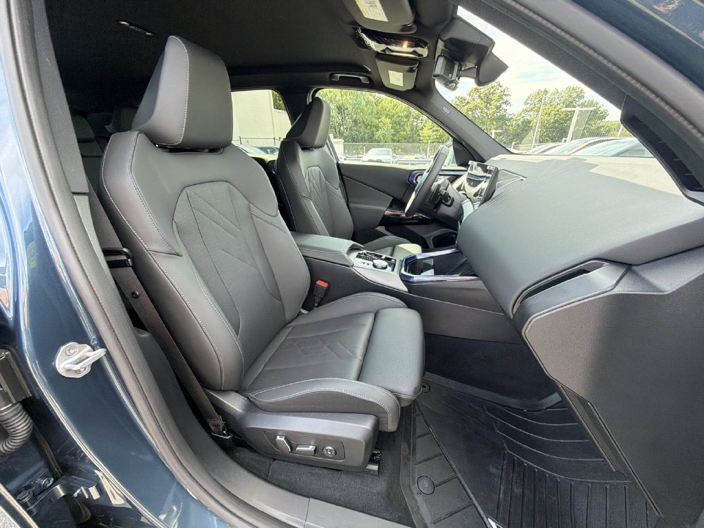 Thumbnail: 2026 BMW X3 - 27