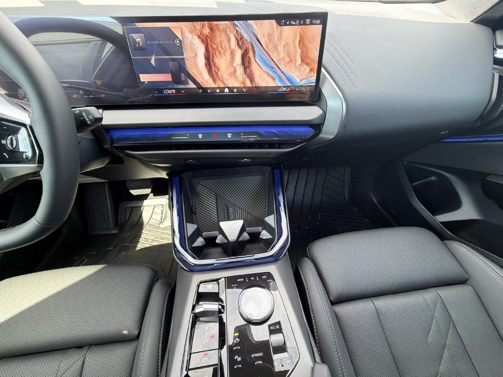 Thumbnail: 2026 BMW X3 - 14