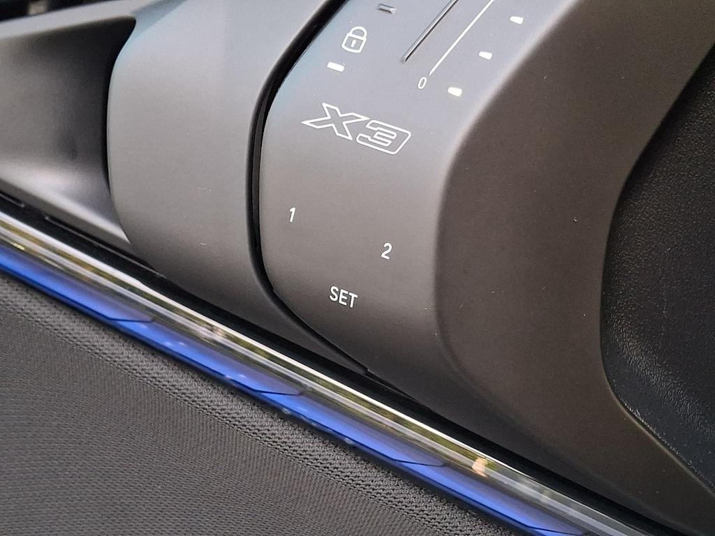 Thumbnail: 2025 BMW X3 - 5