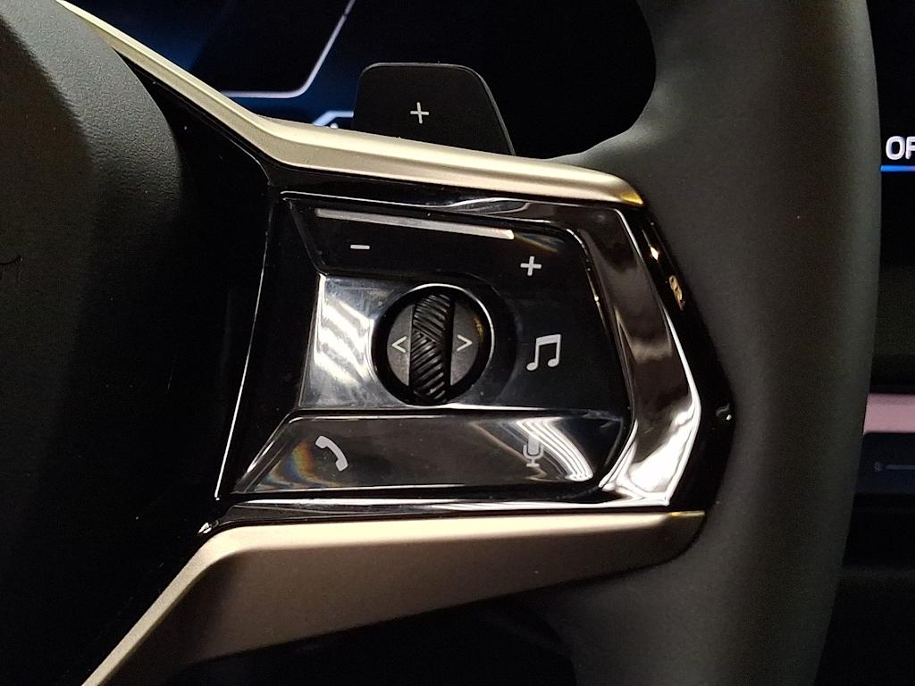 Thumbnail: 2025 BMW X3 - 20