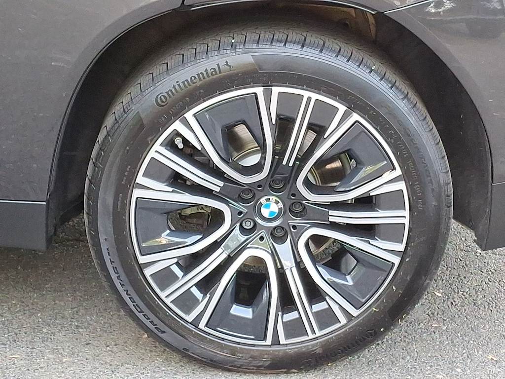 Thumbnail: 2025 BMW X3 - 6