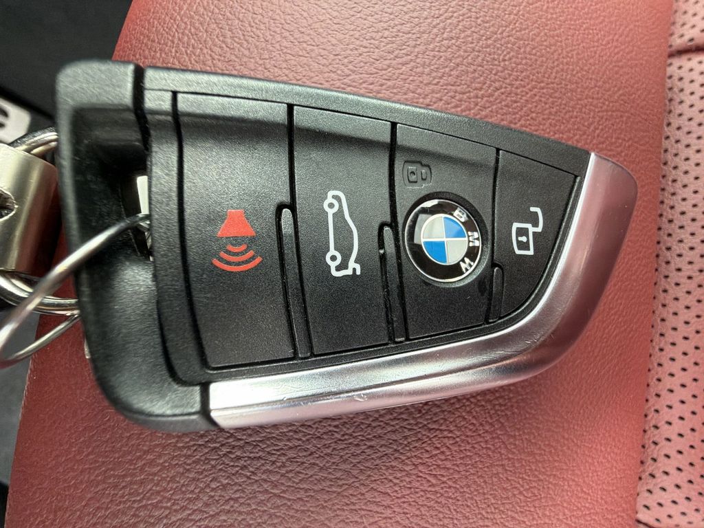 Thumbnail: 2023 BMW X3 - 18