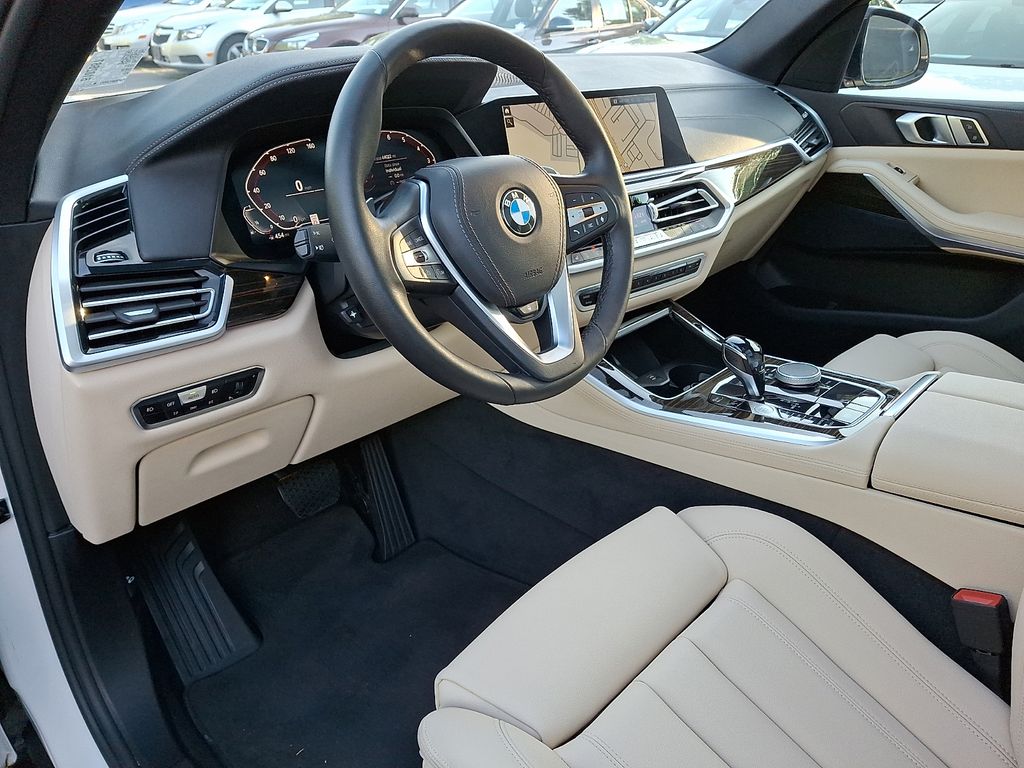 Thumbnail: 2021 BMW X5 - 2
