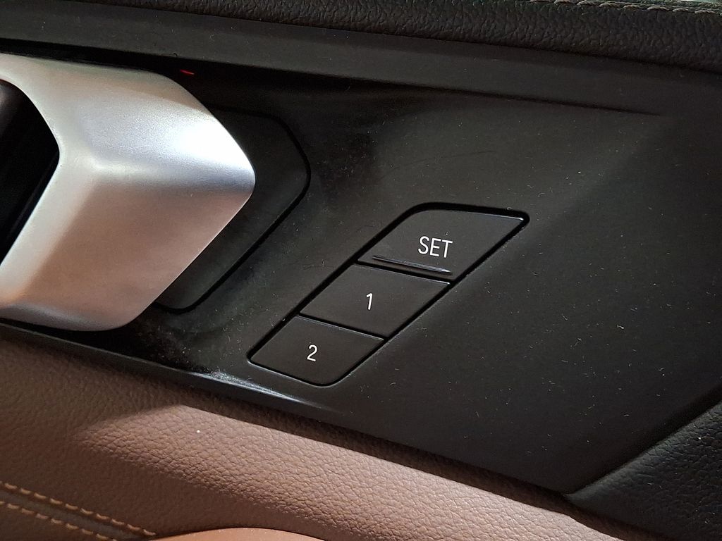 Thumbnail: 2020 BMW X5 - 27