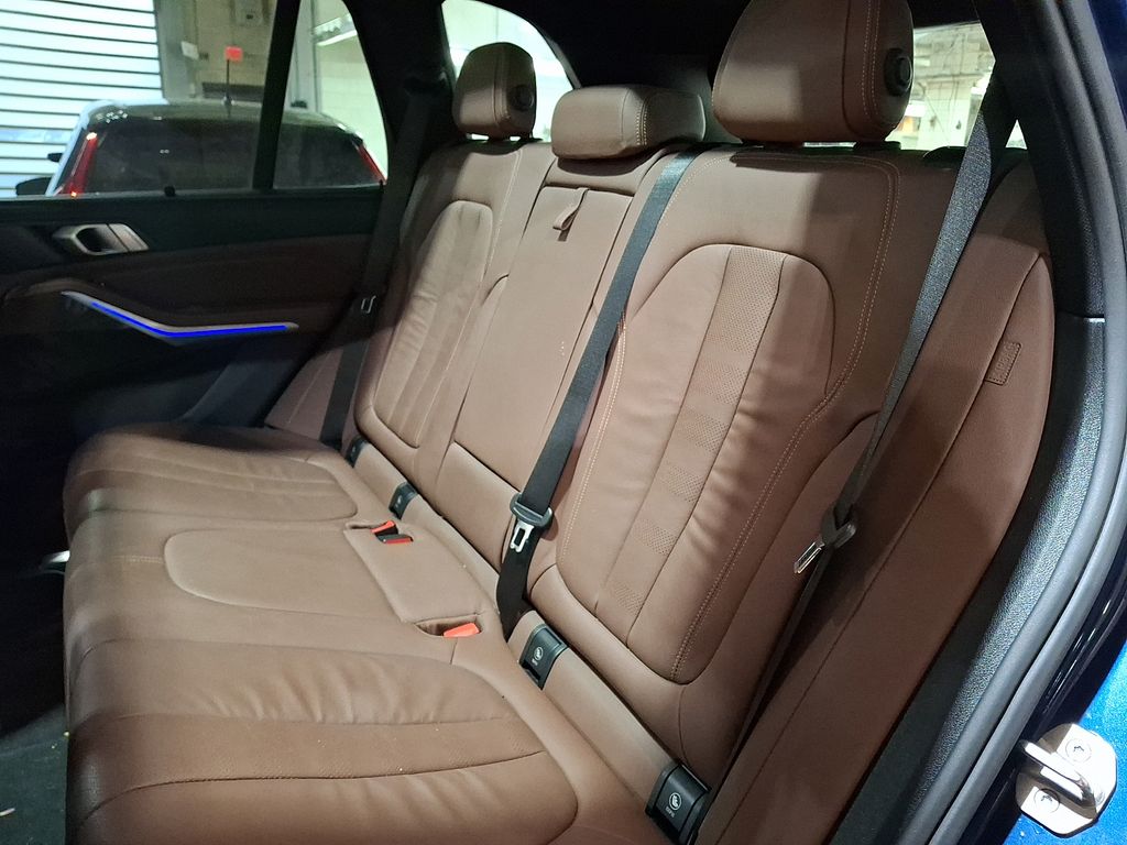 Thumbnail: 2020 BMW X5 - 8