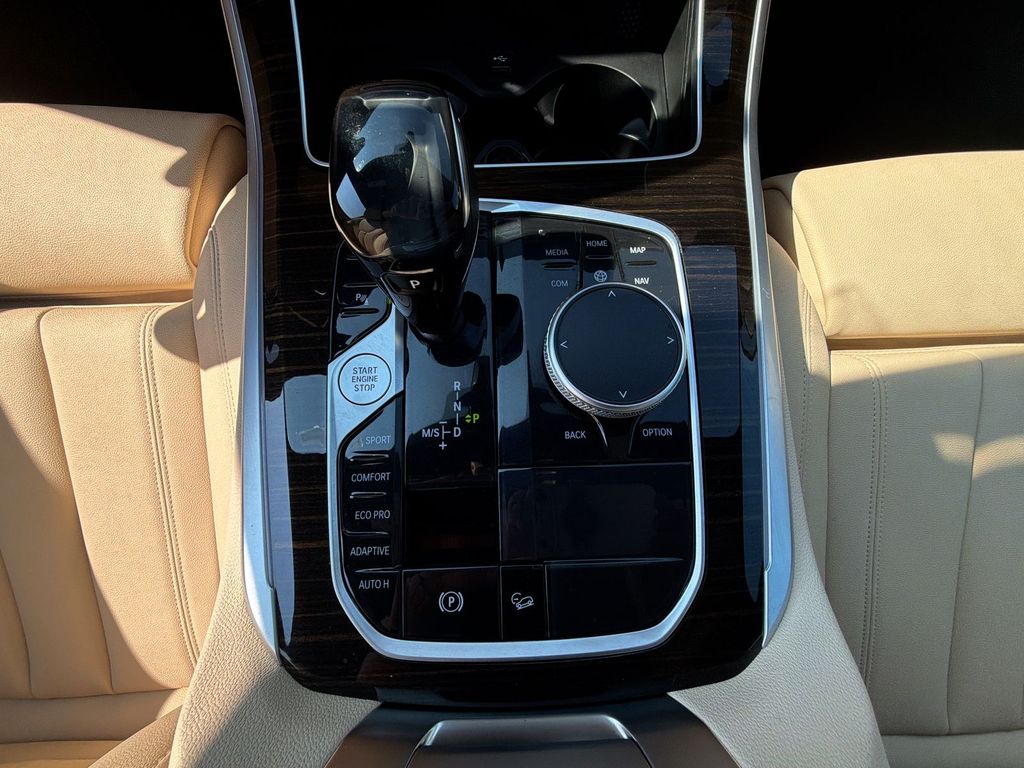 Thumbnail: 2021 BMW X5 - 29