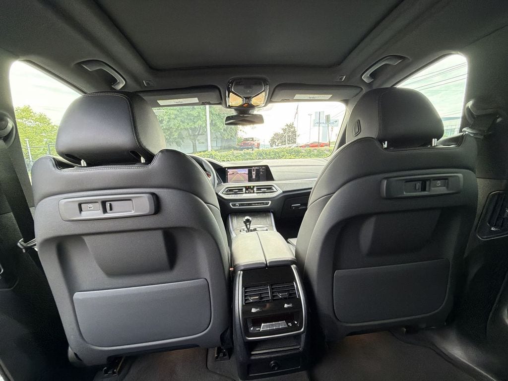 Thumbnail: 2022 BMW X5 - 13