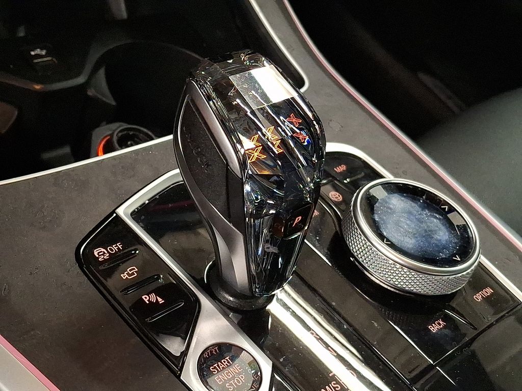 Thumbnail: 2022 BMW X5 - 9