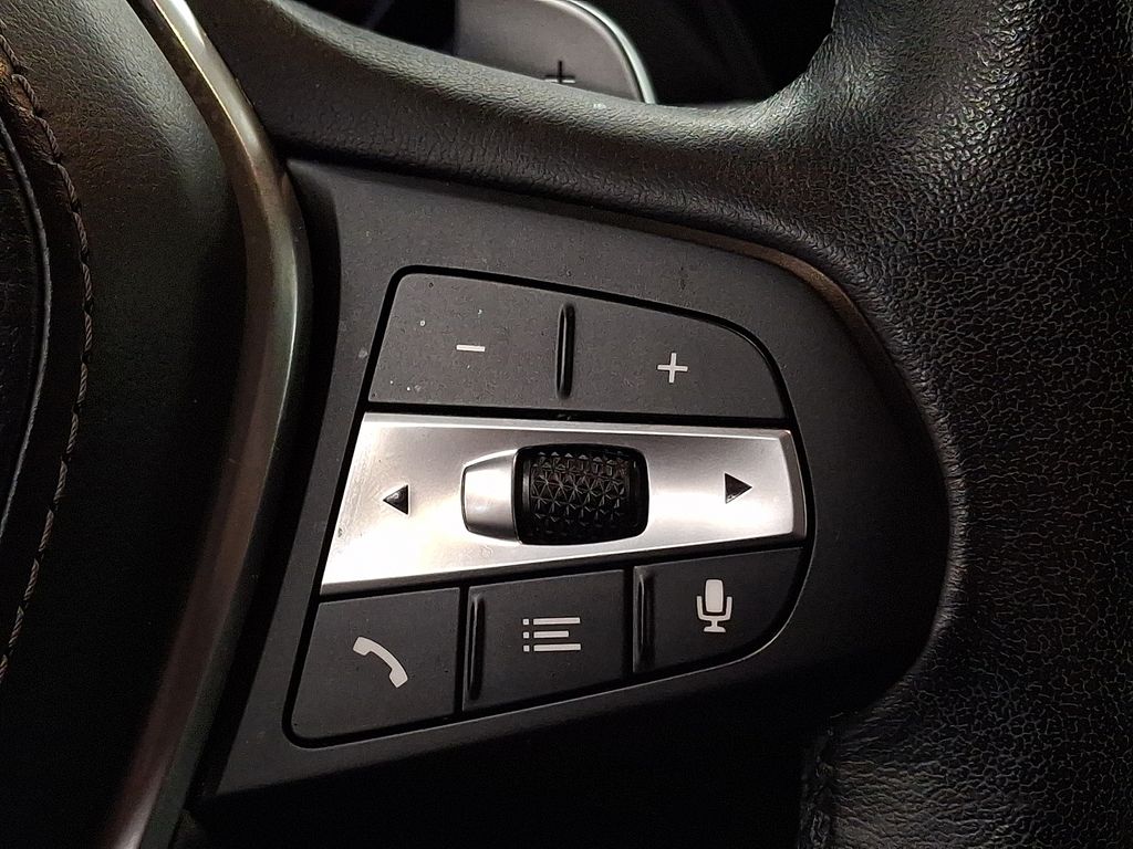 Thumbnail: 2022 BMW X5 - 19