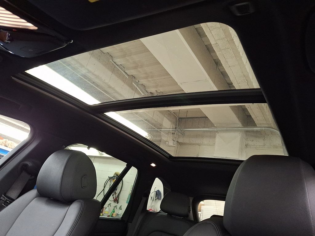 Thumbnail: 2022 BMW X5 - 16