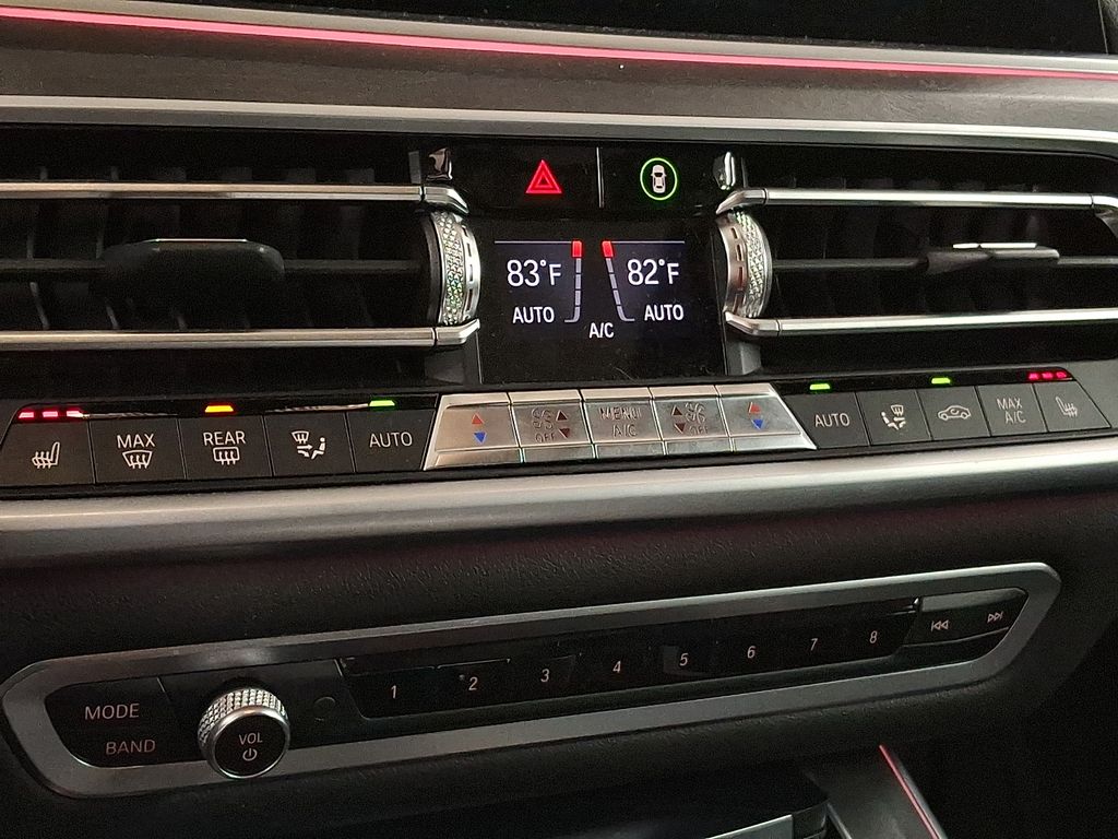 Thumbnail: 2022 BMW X5 - 17