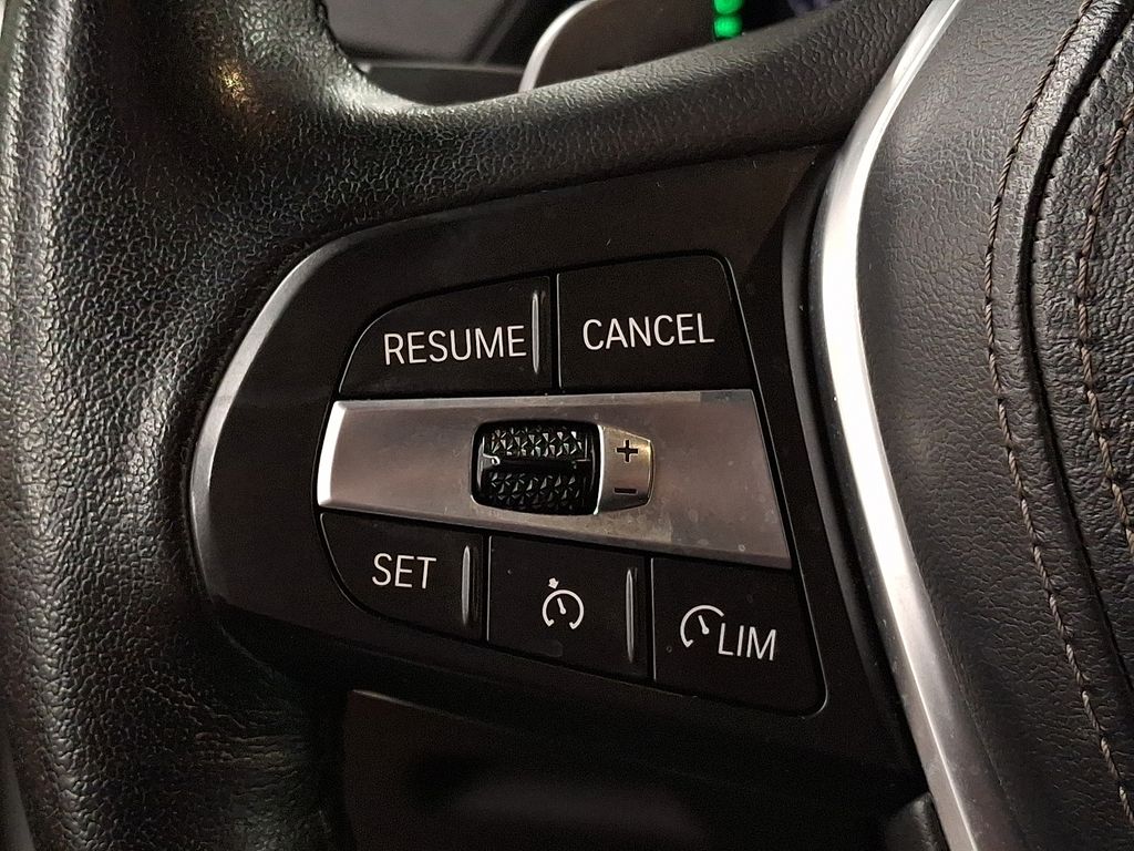 Thumbnail: 2022 BMW X5 - 18