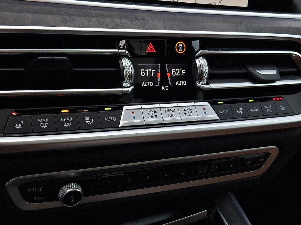 Thumbnail: 2023 BMW X5 - 18