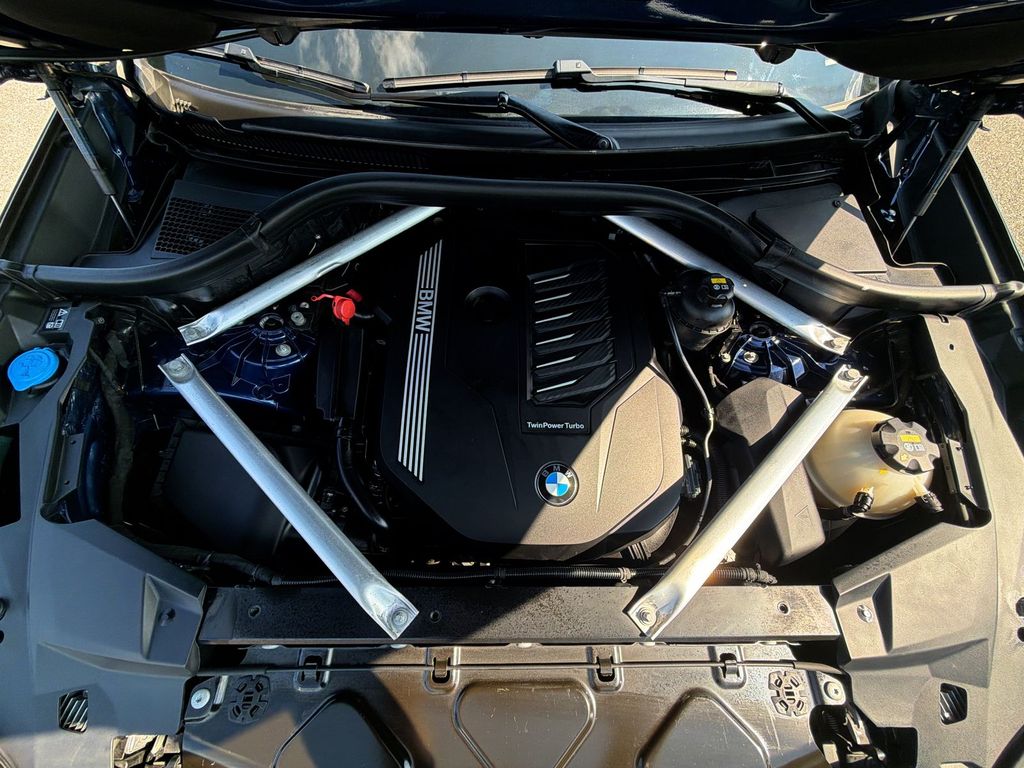 Thumbnail: 2020 BMW X5 - 9