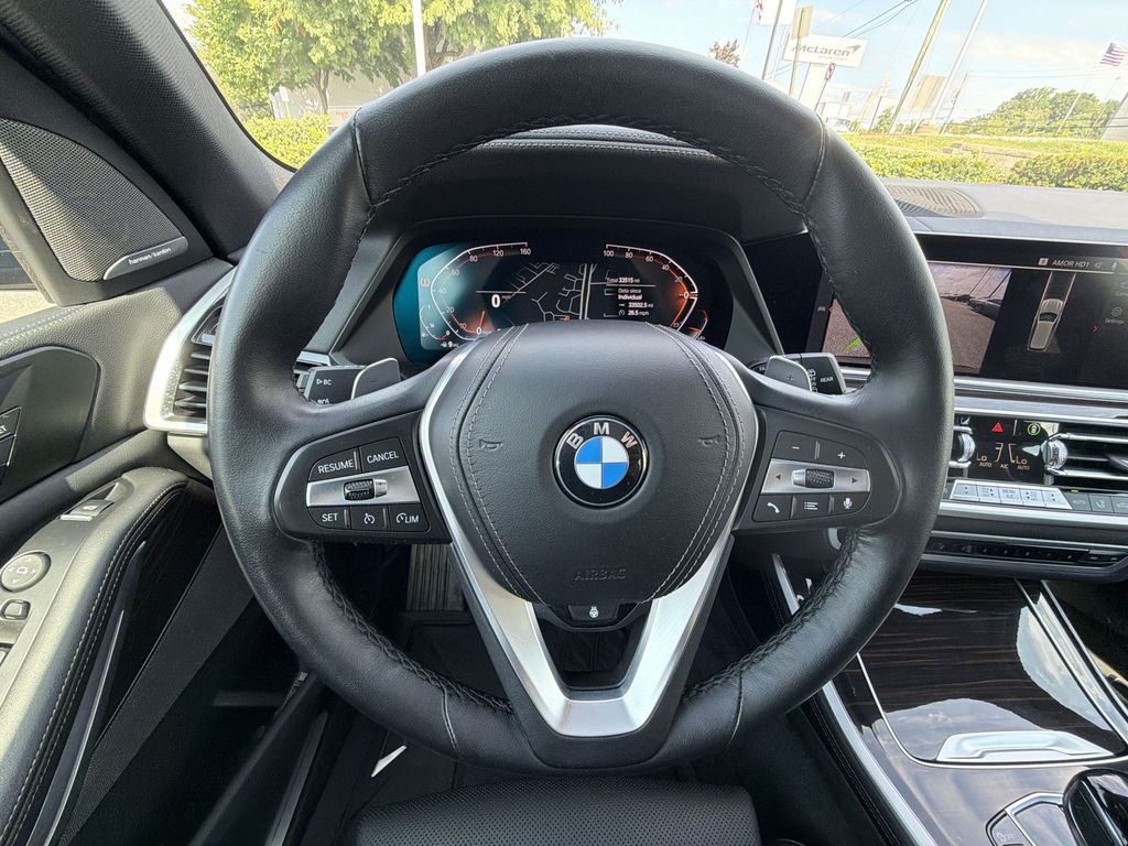 Thumbnail: 2023 BMW X5 - 10