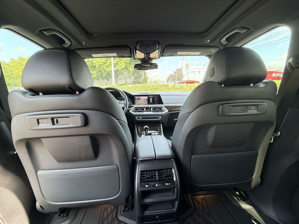 Thumbnail: 2023 BMW X5 - 13