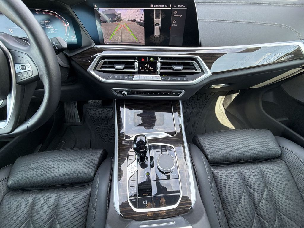 Thumbnail: 2023 BMW X5 - 14