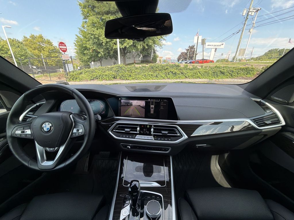 Thumbnail: 2023 BMW X5 - 2