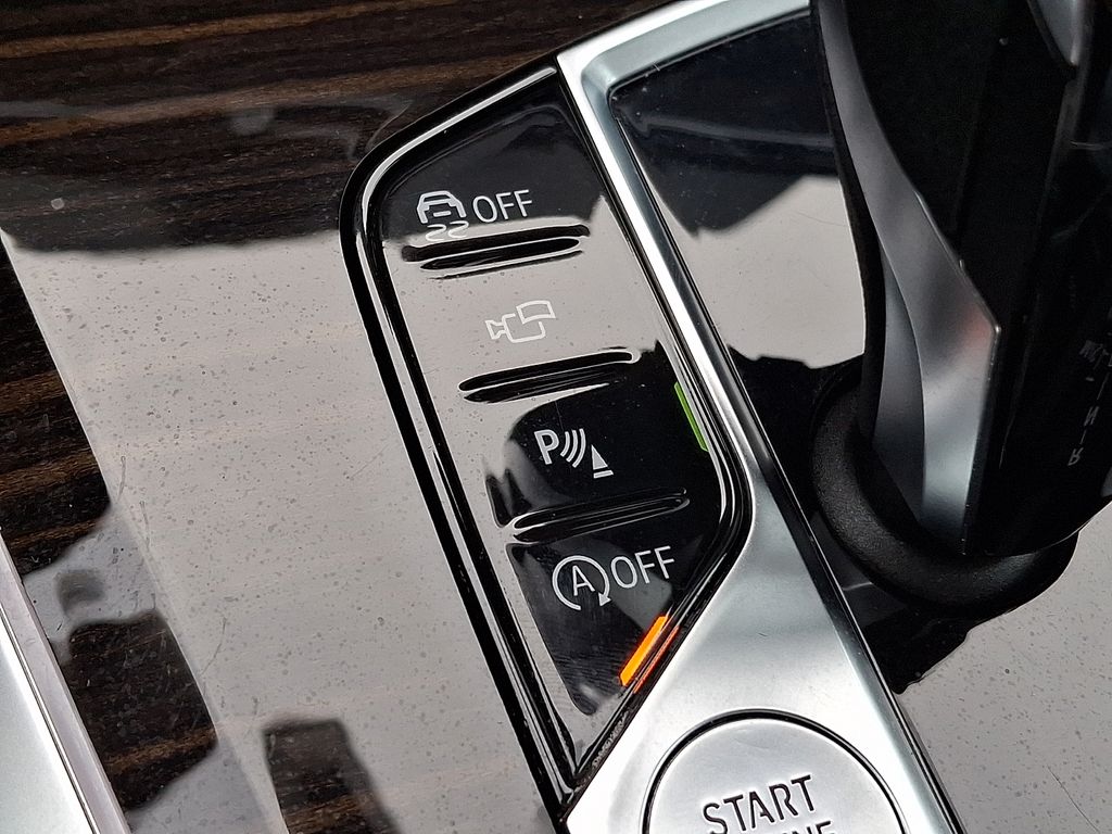 Thumbnail: 2019 BMW X5 - 23