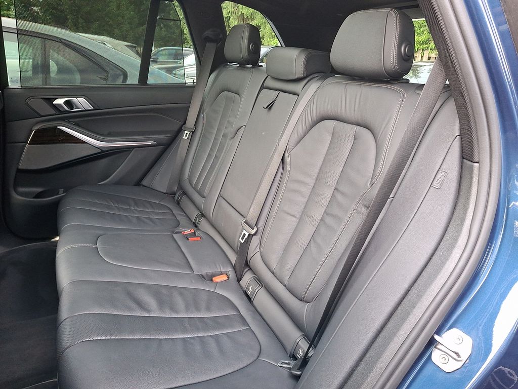Thumbnail: 2019 BMW X5 - 8
