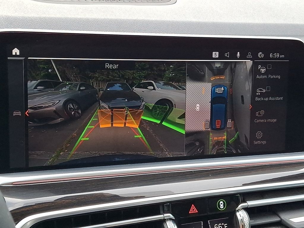 Thumbnail: 2019 BMW X5 - 19