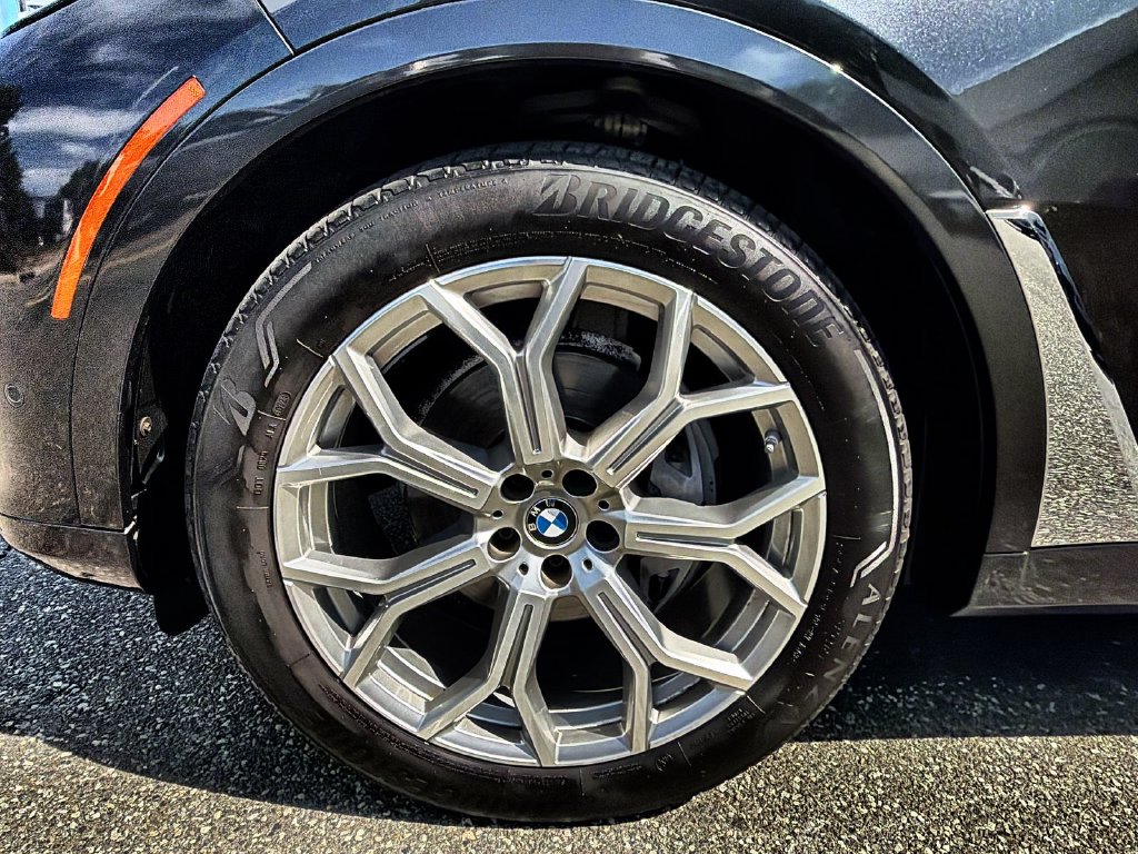 Thumbnail: 2022 BMW X7 - 8