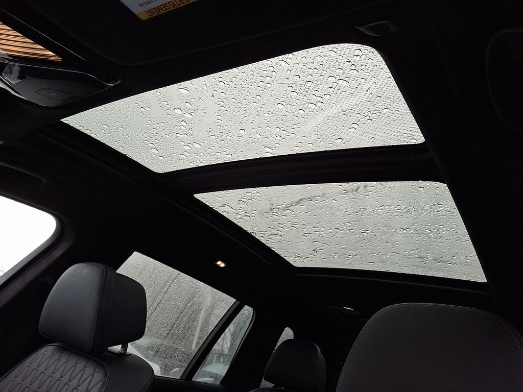 Thumbnail: 2022 BMW X7 - 18