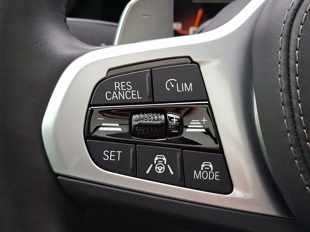 2022 BMW X7 M50i 20