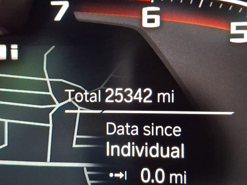 2022 BMW X7 M50i 10