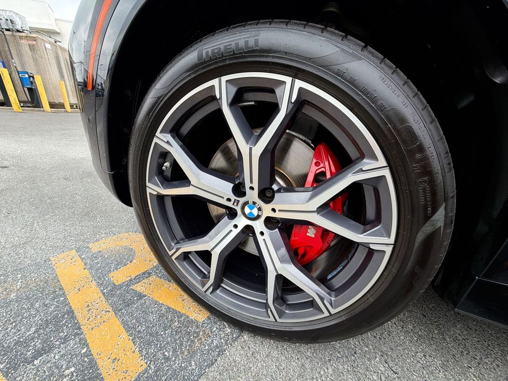 Thumbnail: 2023 BMW X6 - 8