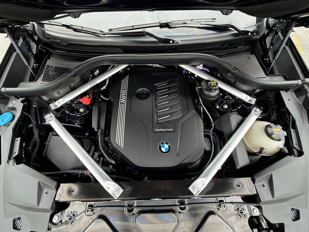 Thumbnail: 2023 BMW X6 - 9