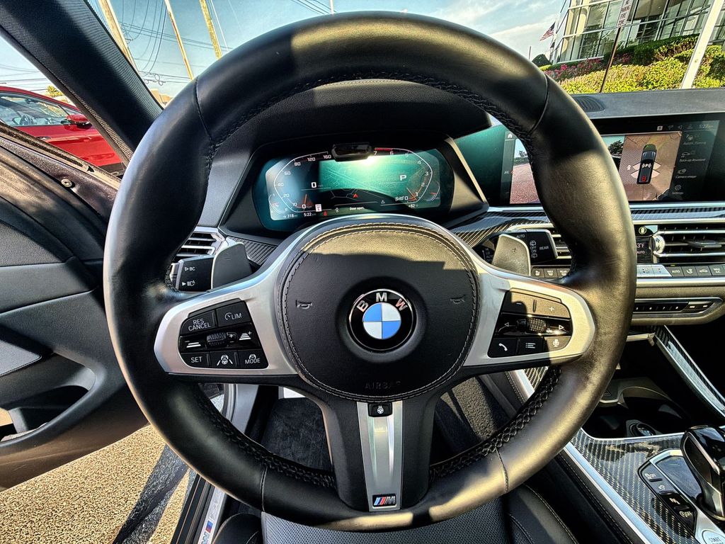 Thumbnail: 2022 BMW X5 - 10