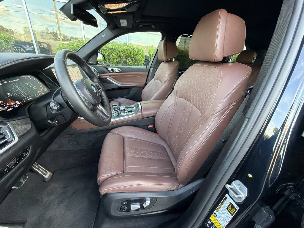 Thumbnail: 2022 BMW X5 - 11