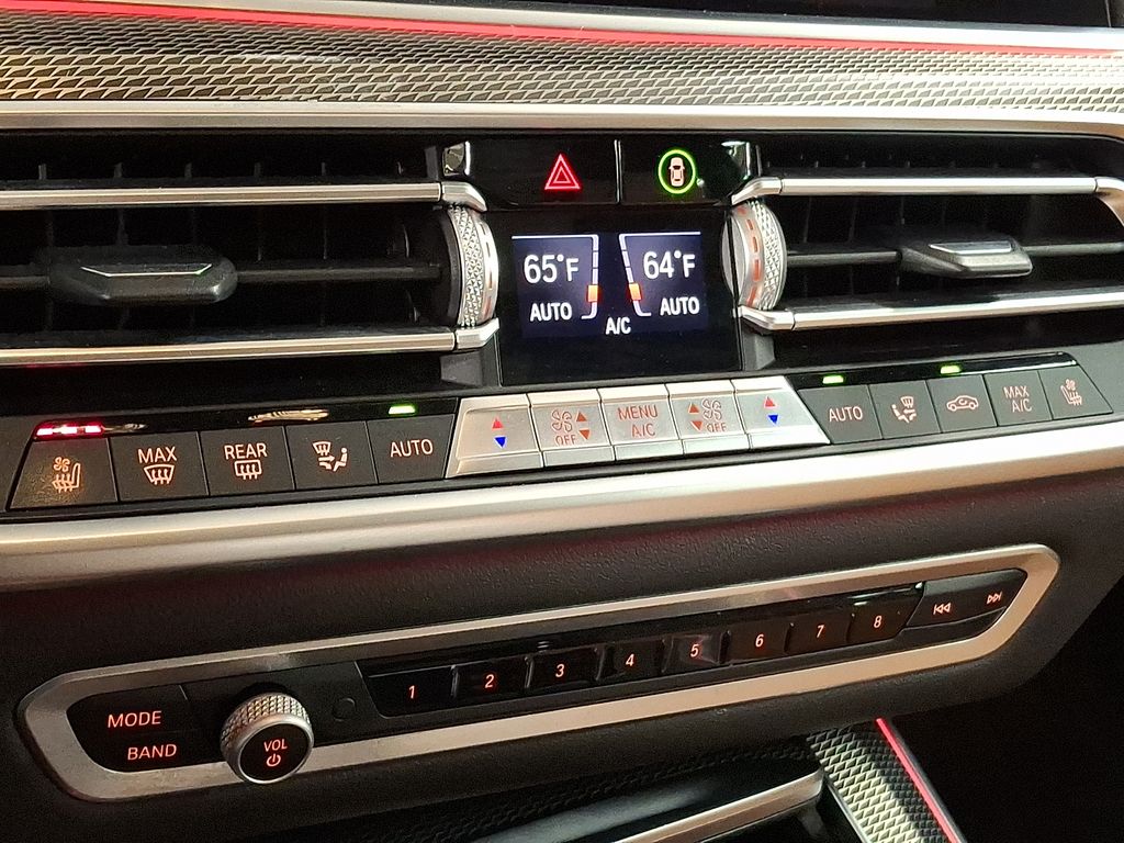 Thumbnail: 2021 BMW X5 - 18