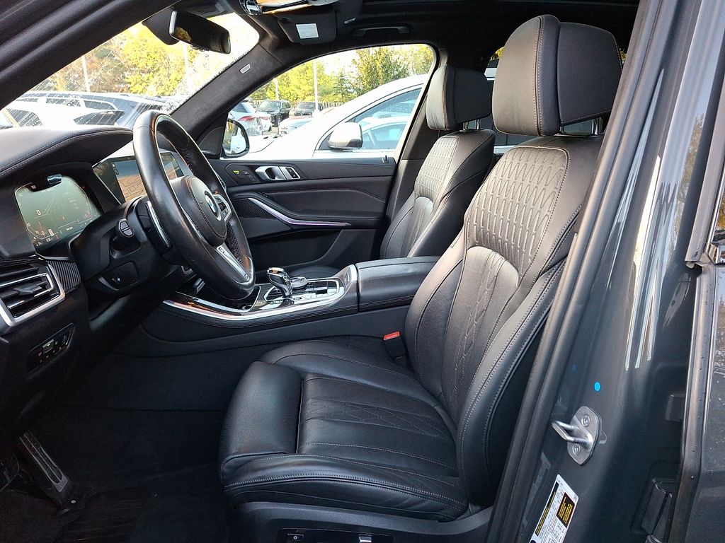 Thumbnail: 2023 BMW X5 - 7