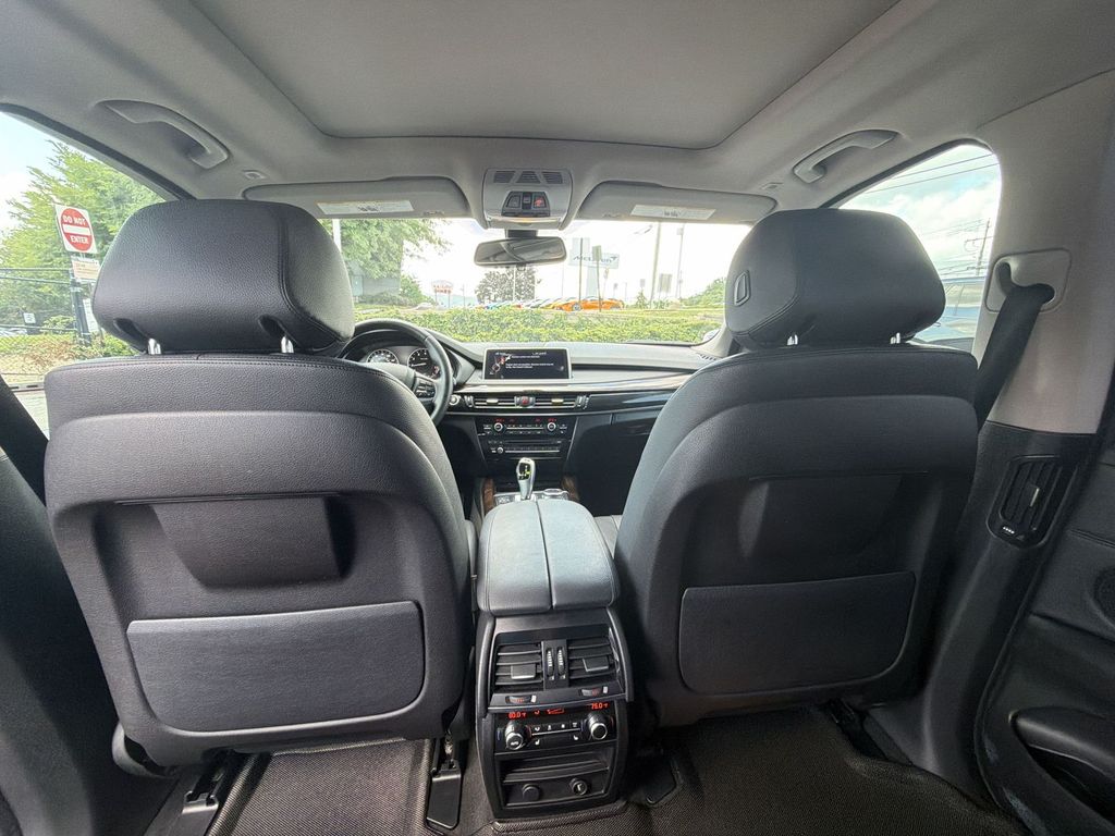 Thumbnail: 2015 BMW X5 - 13